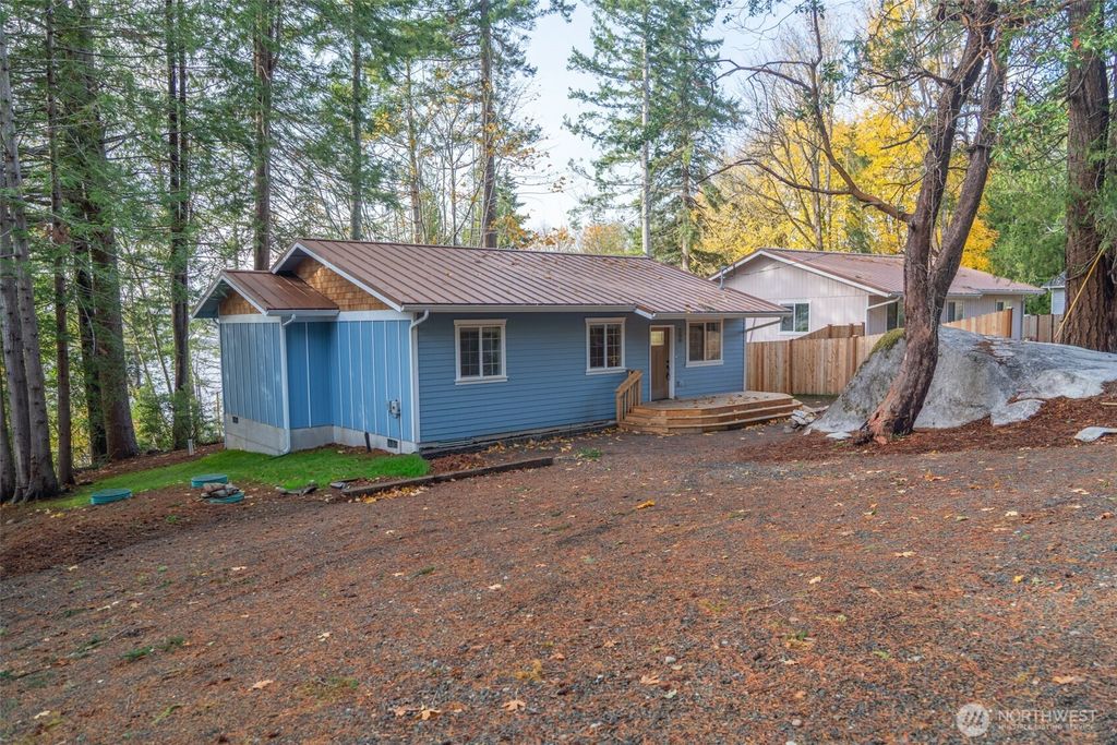 Photo of 200 E Panorama Drive, Shelton, WA 98584 (MLS # 2453574)
