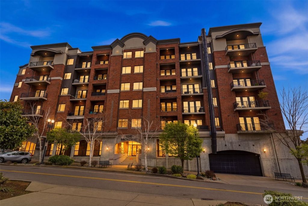 Photo of 505 Broadway #704, Tacoma, WA 98402 (MLS # 2502155)