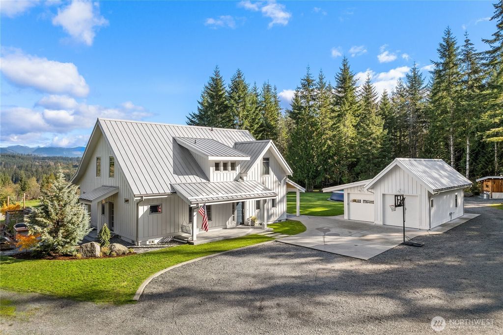 Photo of 21520 72nd St SE St, Snohomish, WA 98290 (MLS # 2394309)