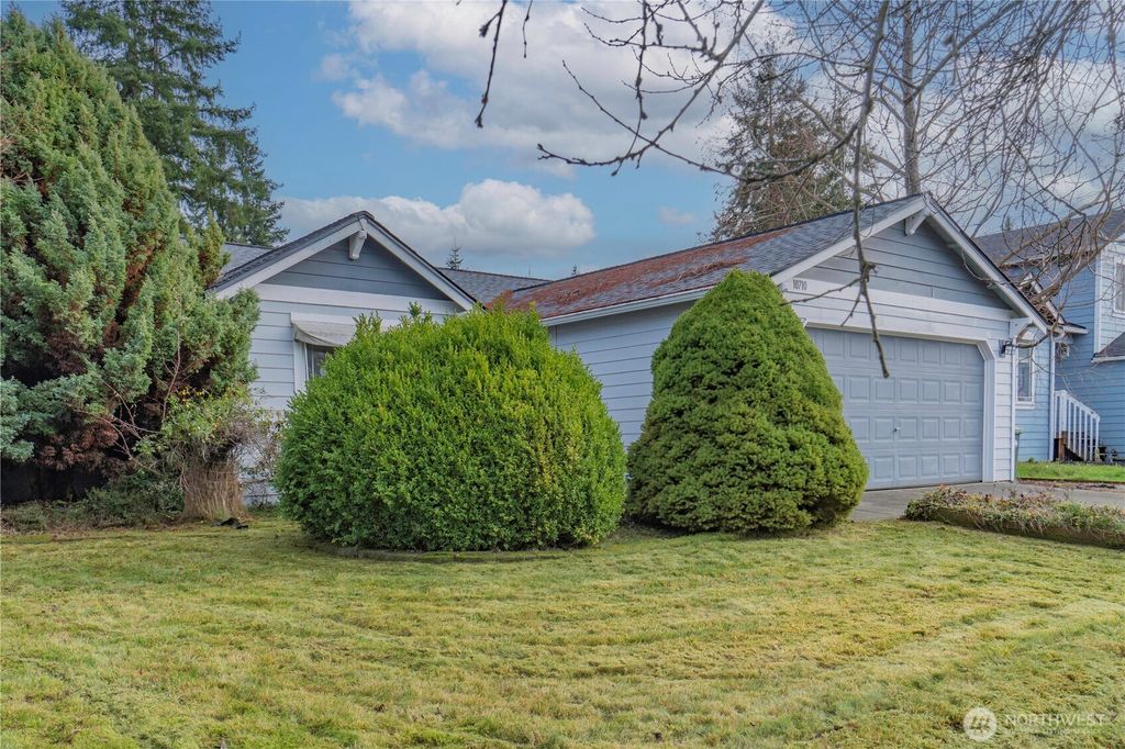 Photo of 10710 Van Norhop Street SE, Yelm, WA 98597 (MLS # 2460431)