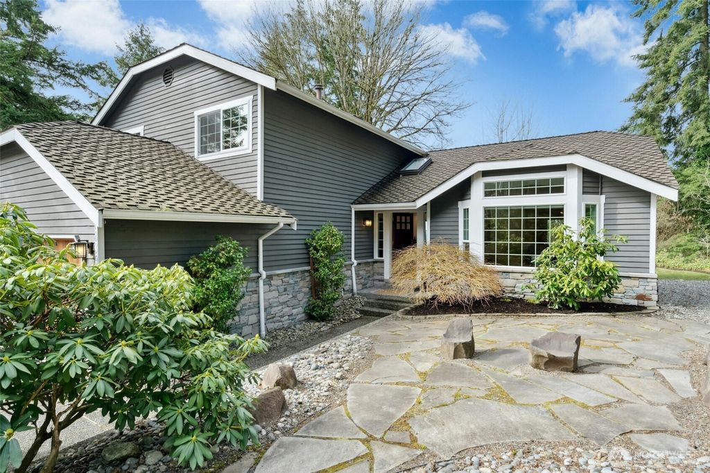 Photo of 17839 151st Way NE, Woodinville, WA 98072 (MLS # 2333297)