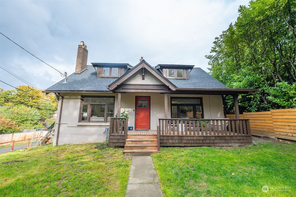 Photo of 4716 S Bond Street, Seattle, WA 98118 (MLS # 2307082)