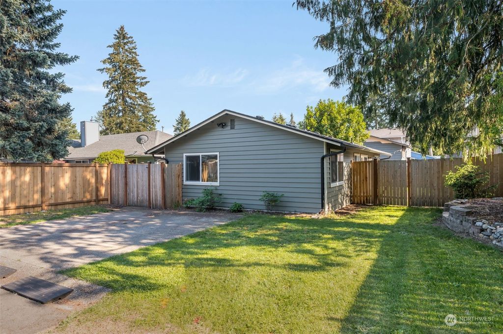 Photo of 31619 118th Place SE, Auburn, WA 98092 (MLS # 2069012)
