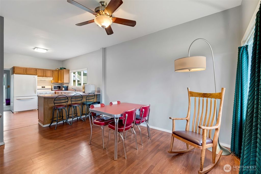 Photo of 2514 State Street, Everett, WA 98201 (MLS # 2436433)