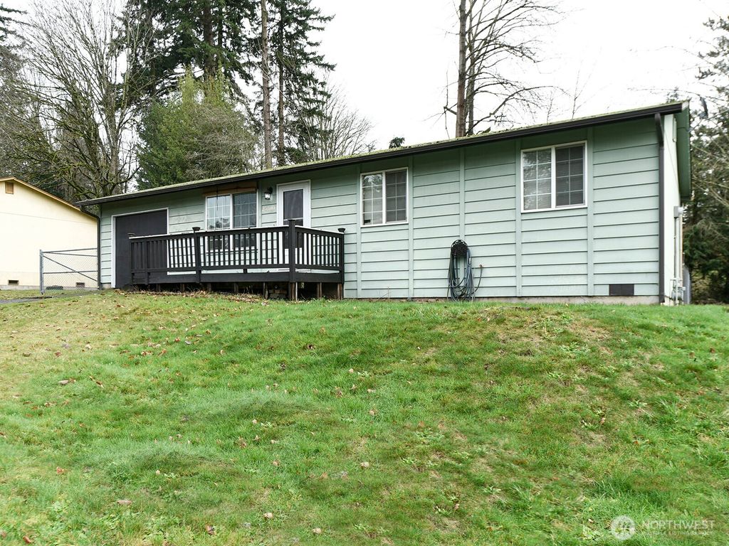 Photo of 25500 151st Place SE, Covington, WA 98042 (MLS # 2468061)