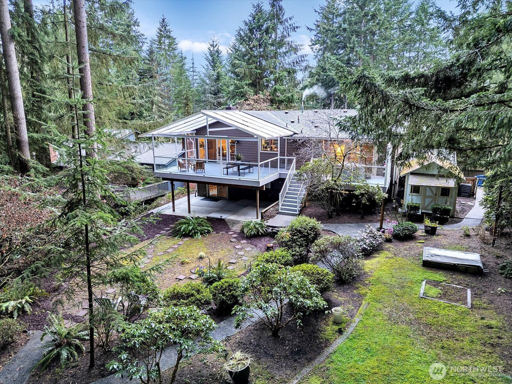 Photo of 20921 28th Avenue SE, Bothell, WA 98021 (MLS # 2342822)