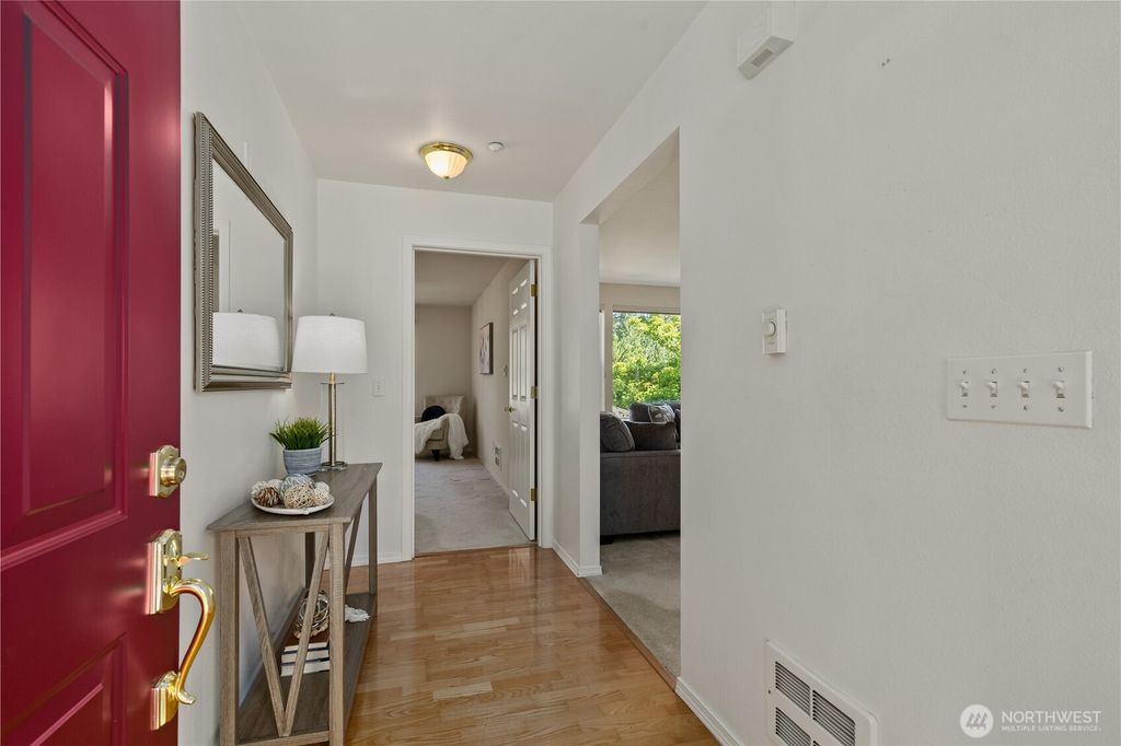 Photo of 4437 Providence Point Place SE #2631, Issaquah, WA 98029 (MLS # 2553031)