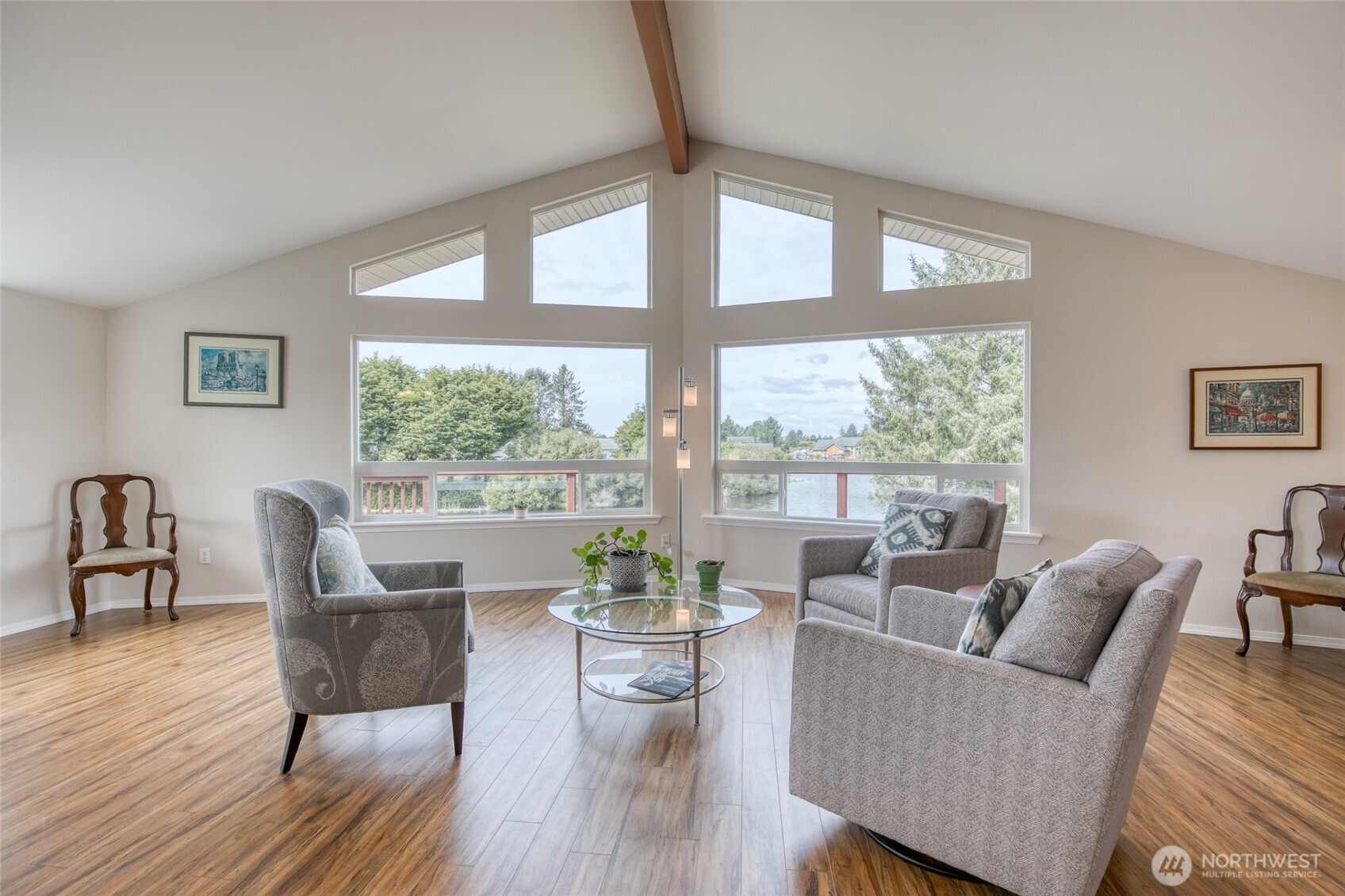 154 S Razor Clam Drive SW