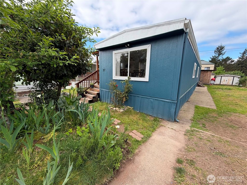 Photo of 24500 Russell Road #27, Kent, WA 98032 (MLS # 2521955)