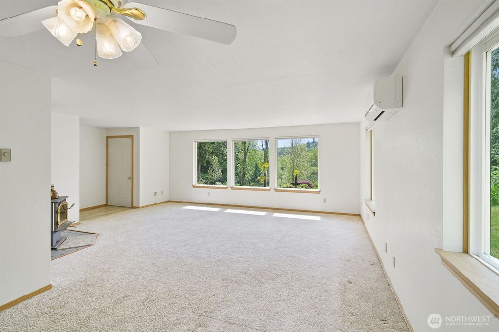 Photo of 20215 STATE ROUTE 507 Hwy SE, Centralia, WA 98531 (MLS # 2483947)