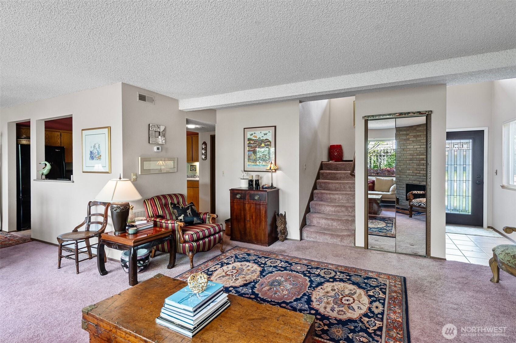 1123 N Whitman