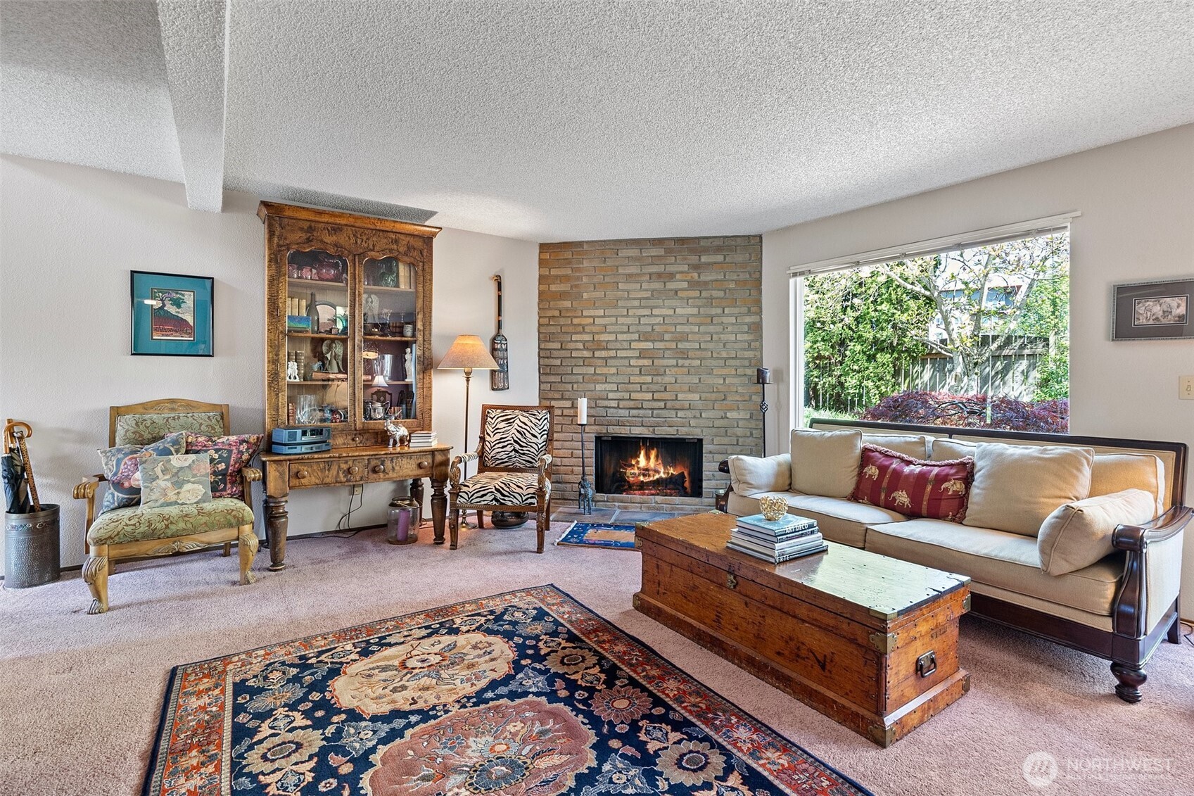 1123 N Whitman