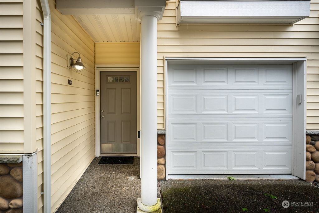 Photo of 1855 Trossachs Boulevard SE #2105, Sammamish, WA 98075 (MLS # 2246924)