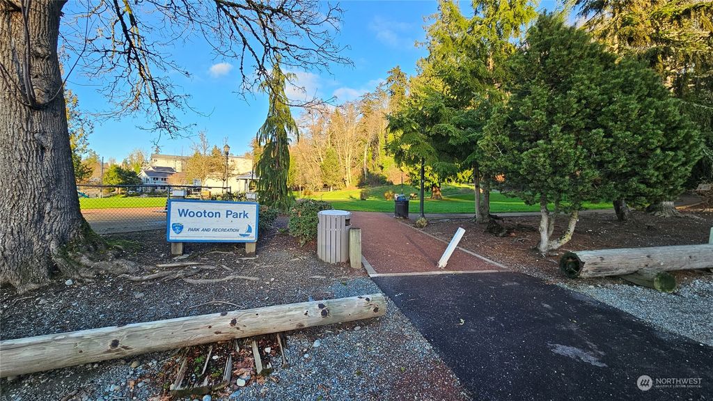 Photo of 0 Redondo Way S, Des Moines, WA 98003 (MLS # 2318644)