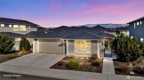 Photo of 203 E Chason Avenue, Ellensburg, WA 98926 (MLS # 2330016)