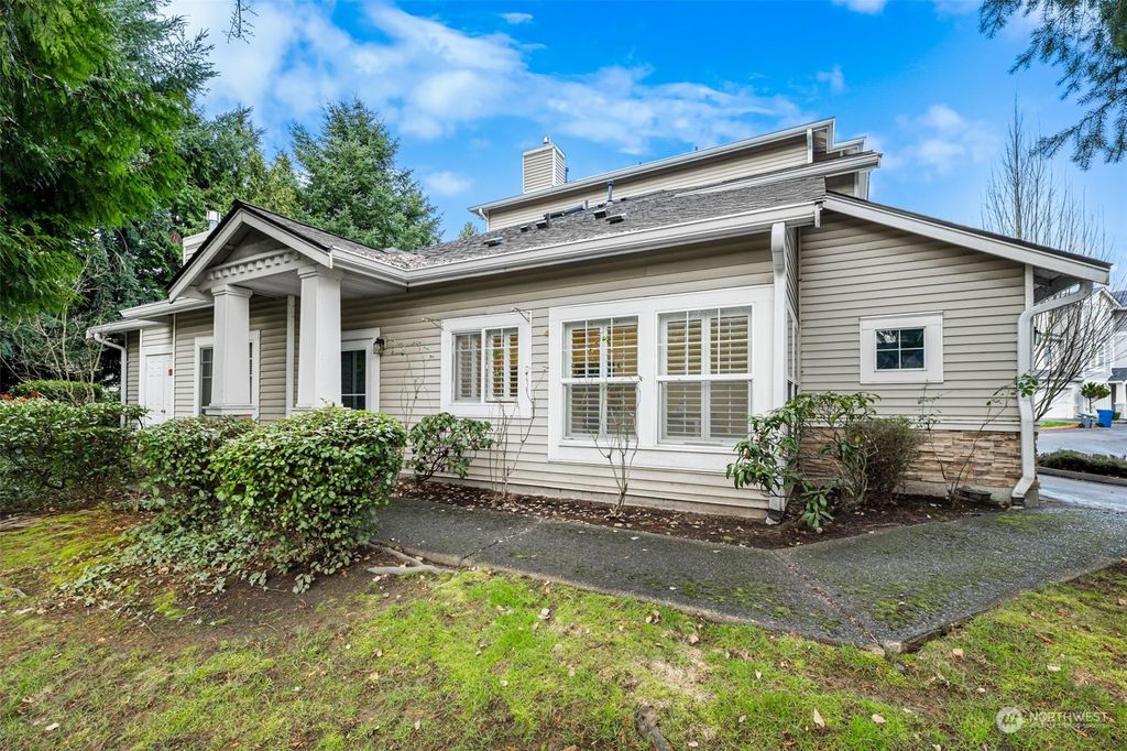 Photo of 5902 S 232nd Court #2-1, Kent, WA 98032 (MLS # 2198911)