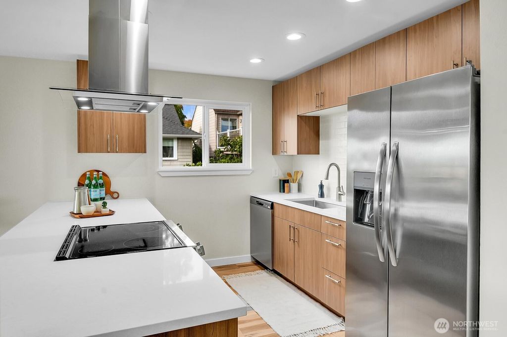 Photo of 161 Valley Street, Seattle, WA 98109 (MLS # 2447242)