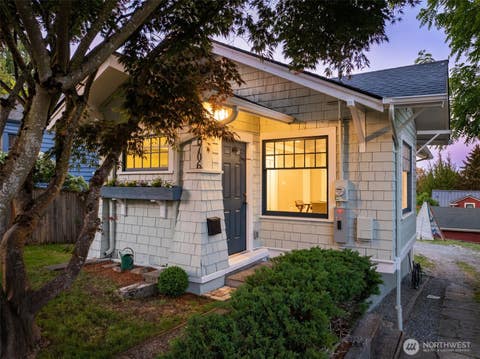 Photo of 5706 35th Ave NE Ave, Seattle, WA 98105 (MLS # 2529461)