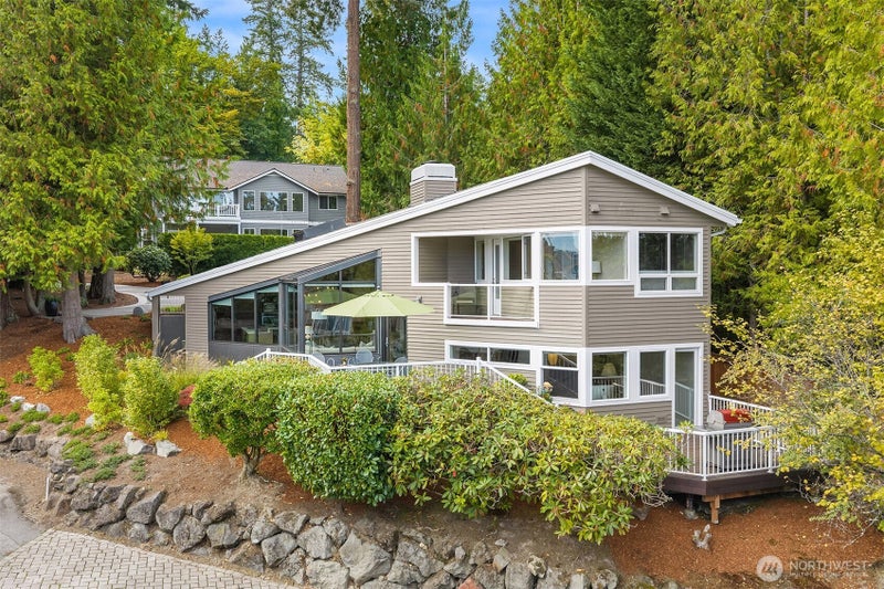 2604 W Lake Sammamish Parkway NE