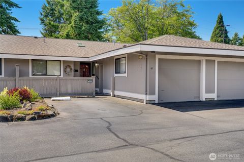 1372 Bel Air Road 18 Tacoma WA 98406