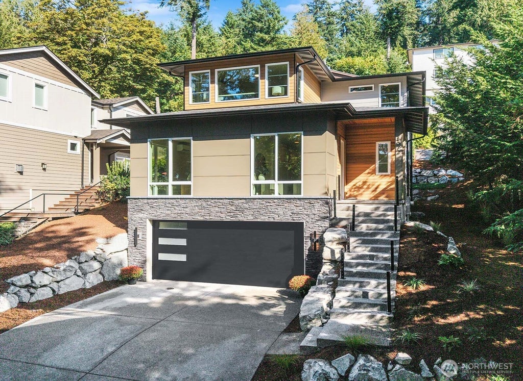 Photo of 1072 205th Avenue NE, Sammamish, WA 98074 (MLS # 2582396)