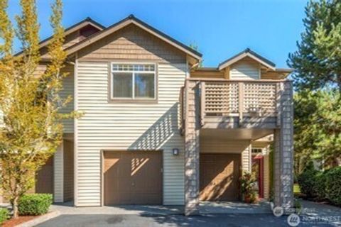 Photo of 17736 134th Lane SE #G-2, Renton, WA 98058 (MLS # 2413054)