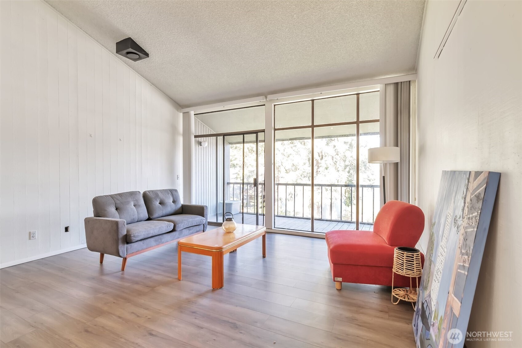 13932 NE 60th 155