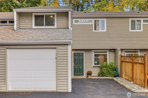 Photo of 14449 124th Avenue NE #D22, Kirkland, WA 98034 (MLS # 2449160) Photo of 14449 124th Avenue NE #D22, Kirkland, WA 98034 (MLS # 2449160)