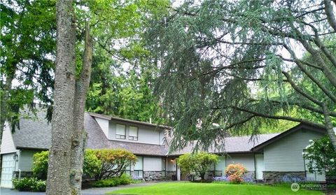 Photo of 5305 90TH Avenue SE, Mercer Island, WA 98040 (MLS # 2445382)