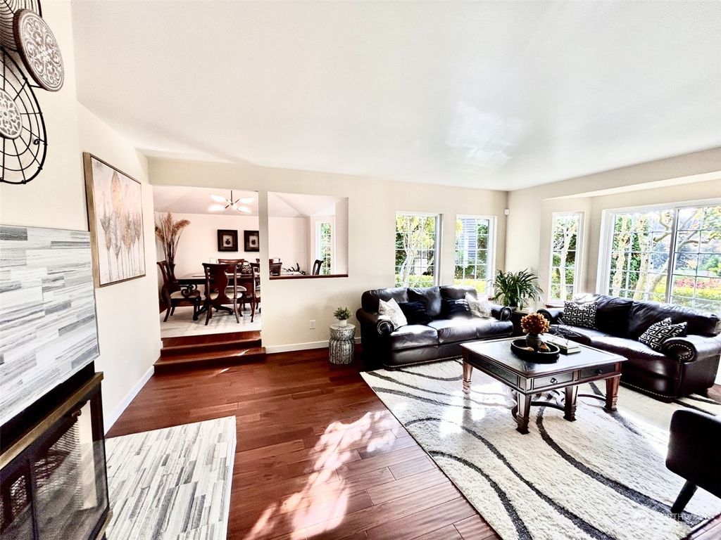 Photo of 14760 SE 63rd Place, Bellevue, WA 98006 (MLS # 2301400)