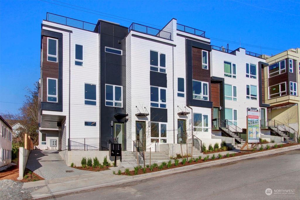 Photo of 3930 B S Pearl Street, Seattle, WA 98118 (MLS # 2130540)