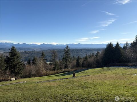 Photo of 26550 NE 70th Street, Redmond, WA 98053 (MLS # 2471937)