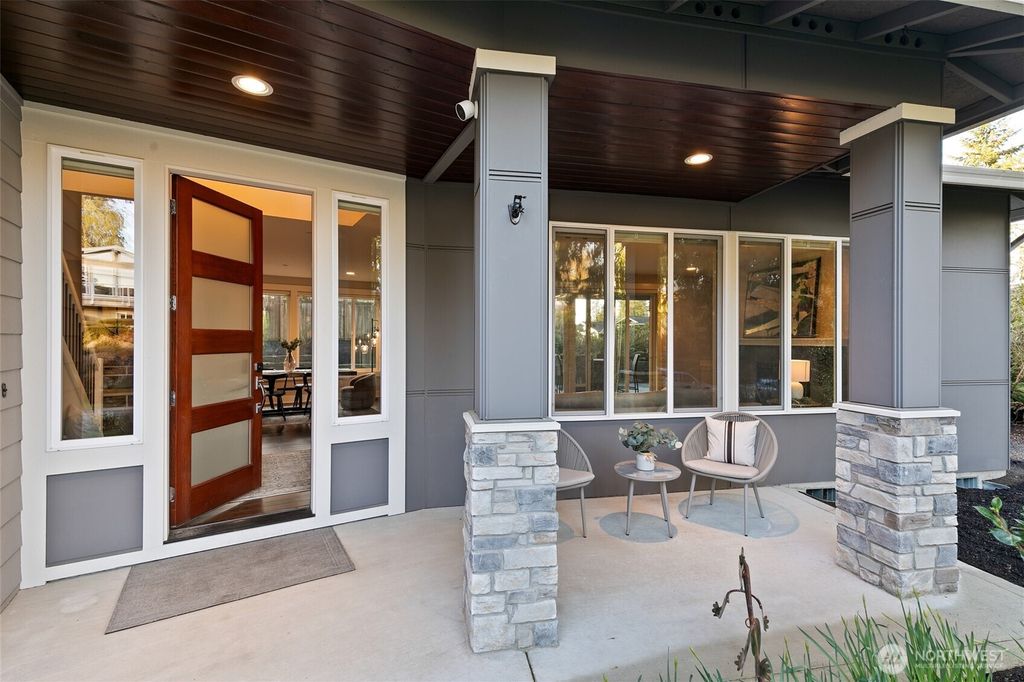 Photo of 18300 Sunset Way, Edmonds, WA 98026 (MLS # 2339858)