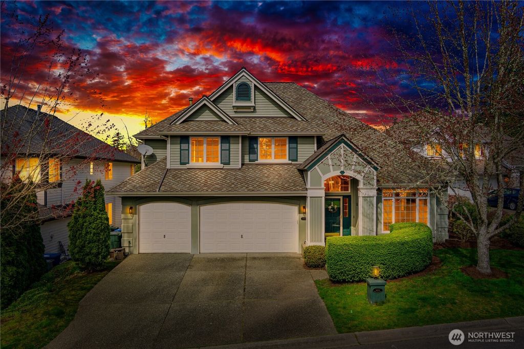 Photo of 8012 NE 151st Court, Kenmore, WA 98028 (MLS # 2504414)