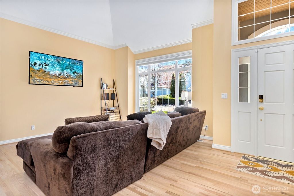 Photo of 8012 NE 151st Court, Kenmore, WA 98028 (MLS # 2504414)