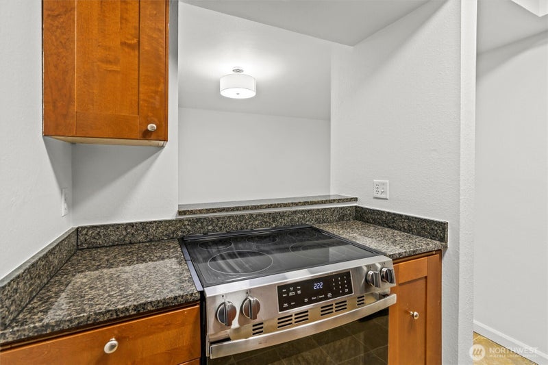 14665 NE 34th St B21