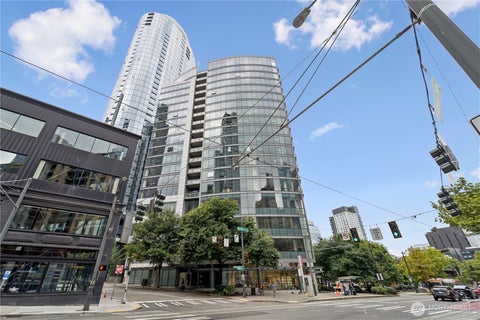 Photo of 820 Blanchard Street #904, Seattle, WA 98121 (MLS # 2585274)