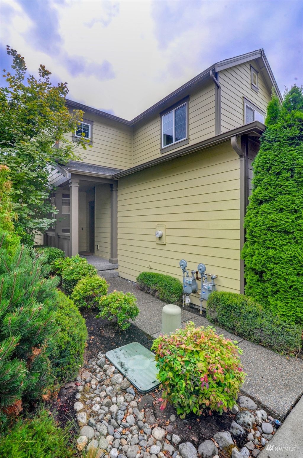 Photo of 10711 Ross Road #A, Bothell, WA 98011 (MLS # 1989917)