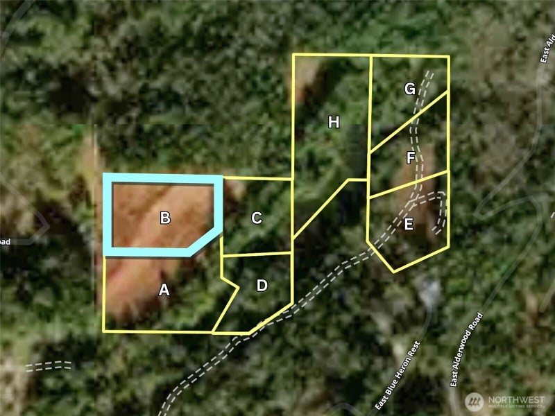 100 E Lakewood Drive