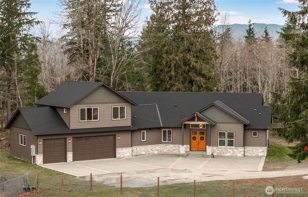 Photo of 26181 276th Avenue SE, Ravensdale, WA 98051 (MLS # 2474622)