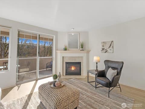Photo of 2244 132nd Avenue SE #B214, Bellevue, WA 98005 (MLS # 2552372)