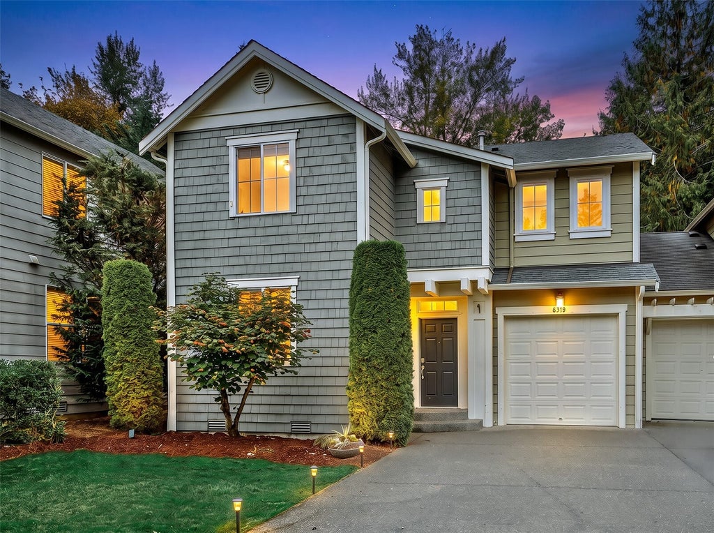 Photo of 8319 233rd Place NE, Redmond, WA 98053 (MLS # 2589403)