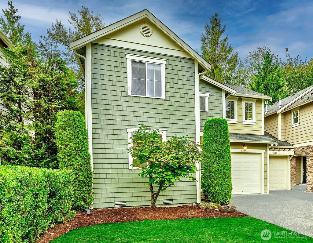 Photo of 8319 233rd Place NE, Redmond, WA 98053 (MLS # 2589403)