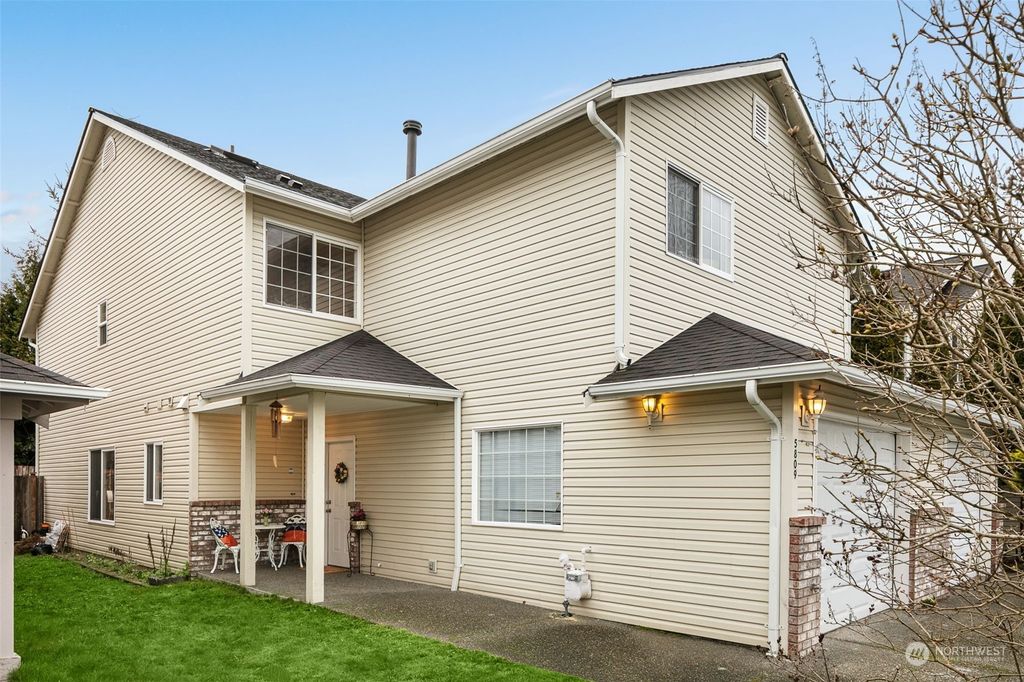 Photo of 5809 136th Street SE, Everett, WA 98208 (MLS # 2036464)