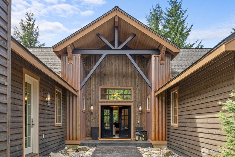 291 Ruby King Loop