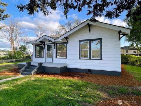 619 NW Hawthorne Place Chehalis WA 98532