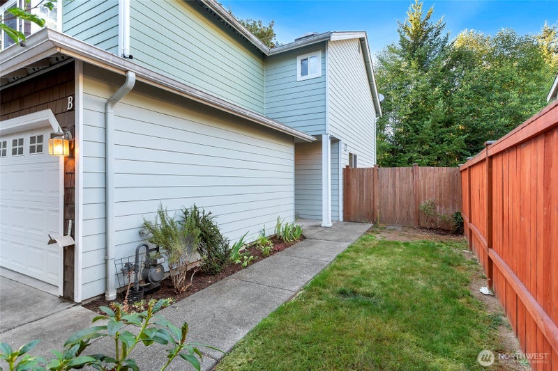 6505 206th Place NE B