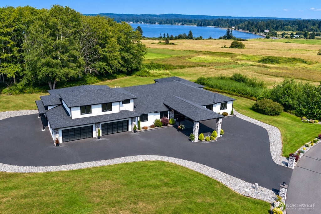 Photo of 8660 Drayton View Lane, Blaine, WA 98230 (MLS # 2561000)