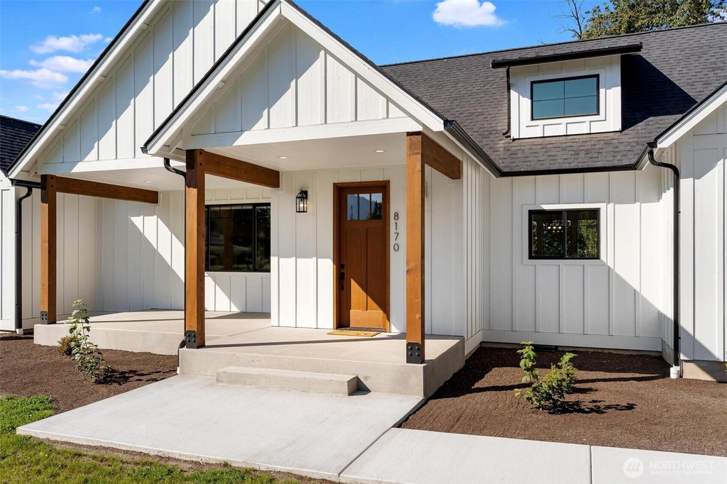 Photo of 8170 LoneStar Lane Ln, Lyman, WA 98263 (MLS # 2584460)
