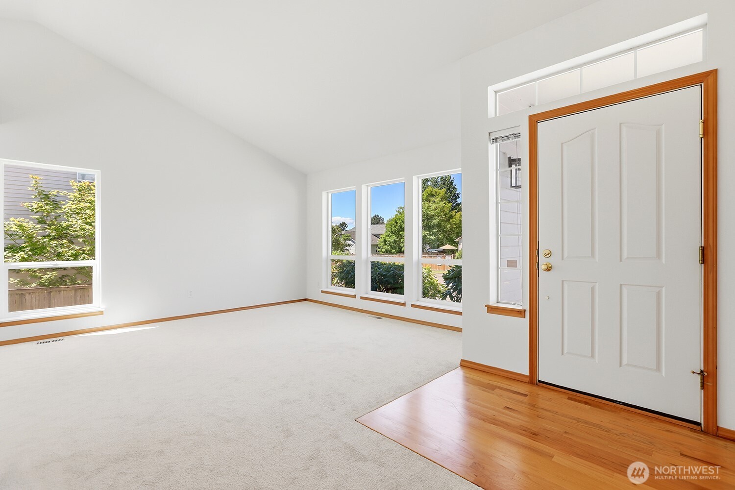 6525 56th Drive NE